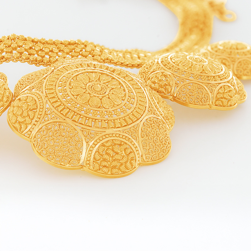 Pendant 8